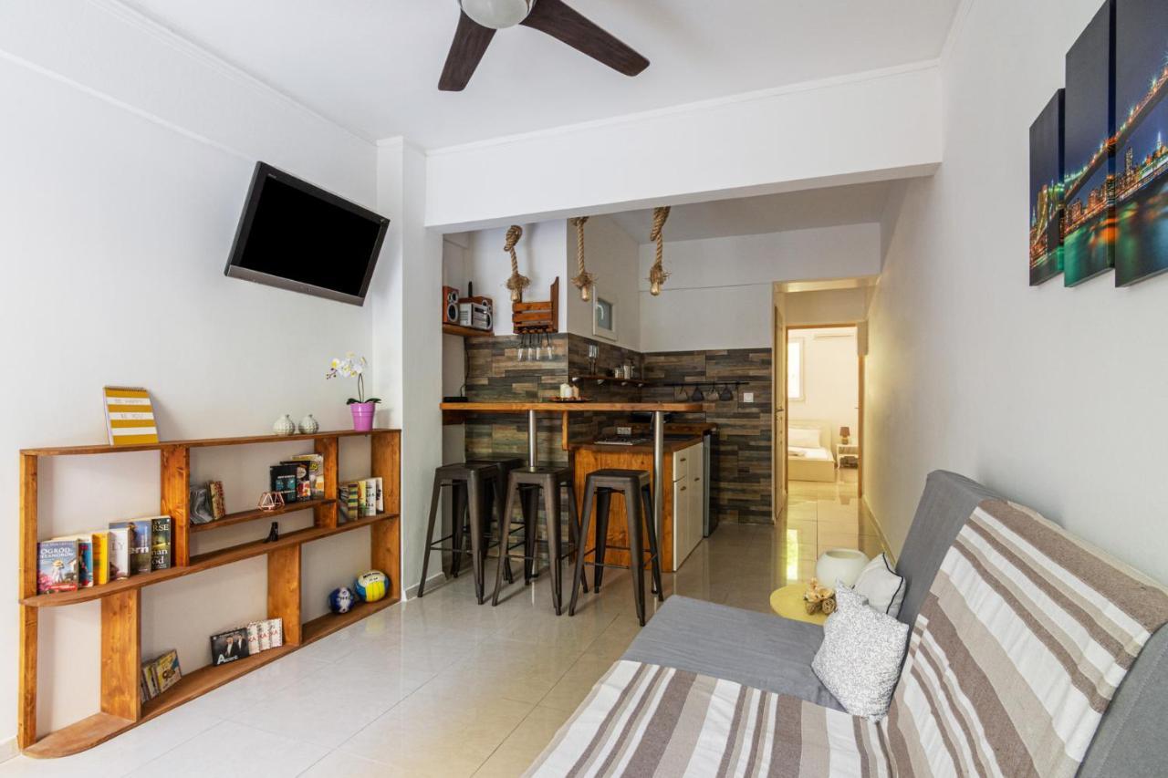 Comfy Apartment Close To Floisvos Beach Ateny Zewnętrze zdjęcie